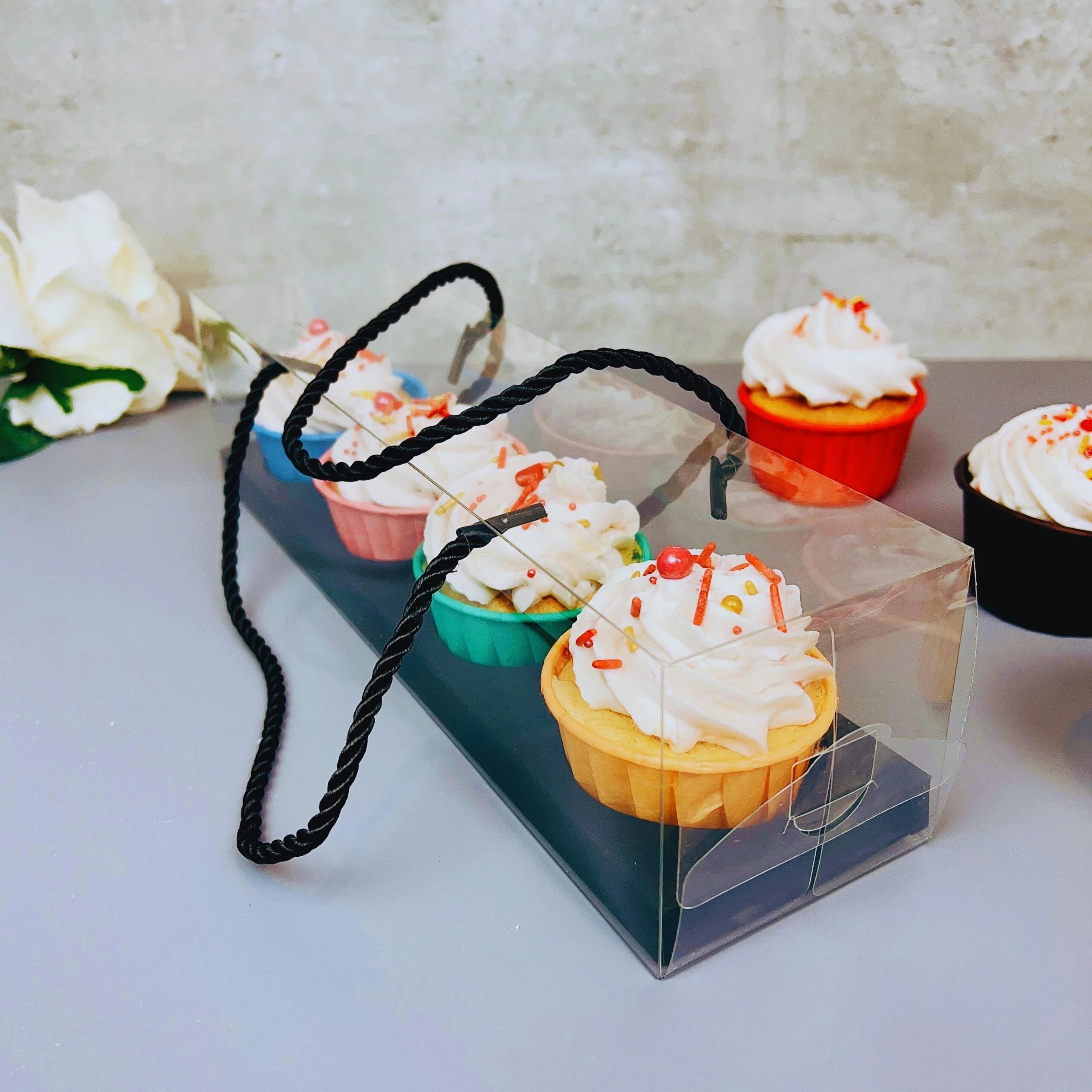 4 Cavity Cupcake Box