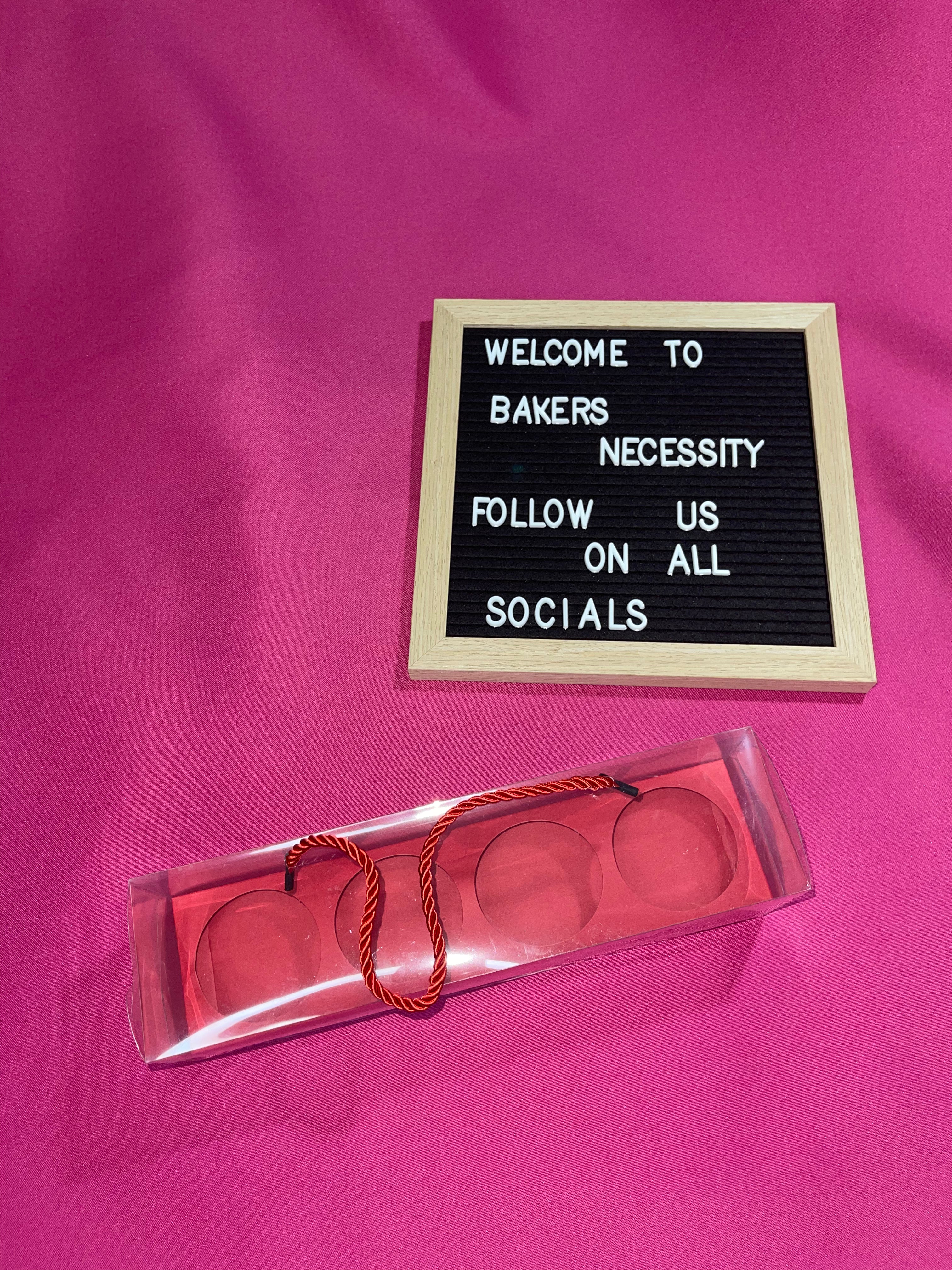 4 Cavity Cupcake Box