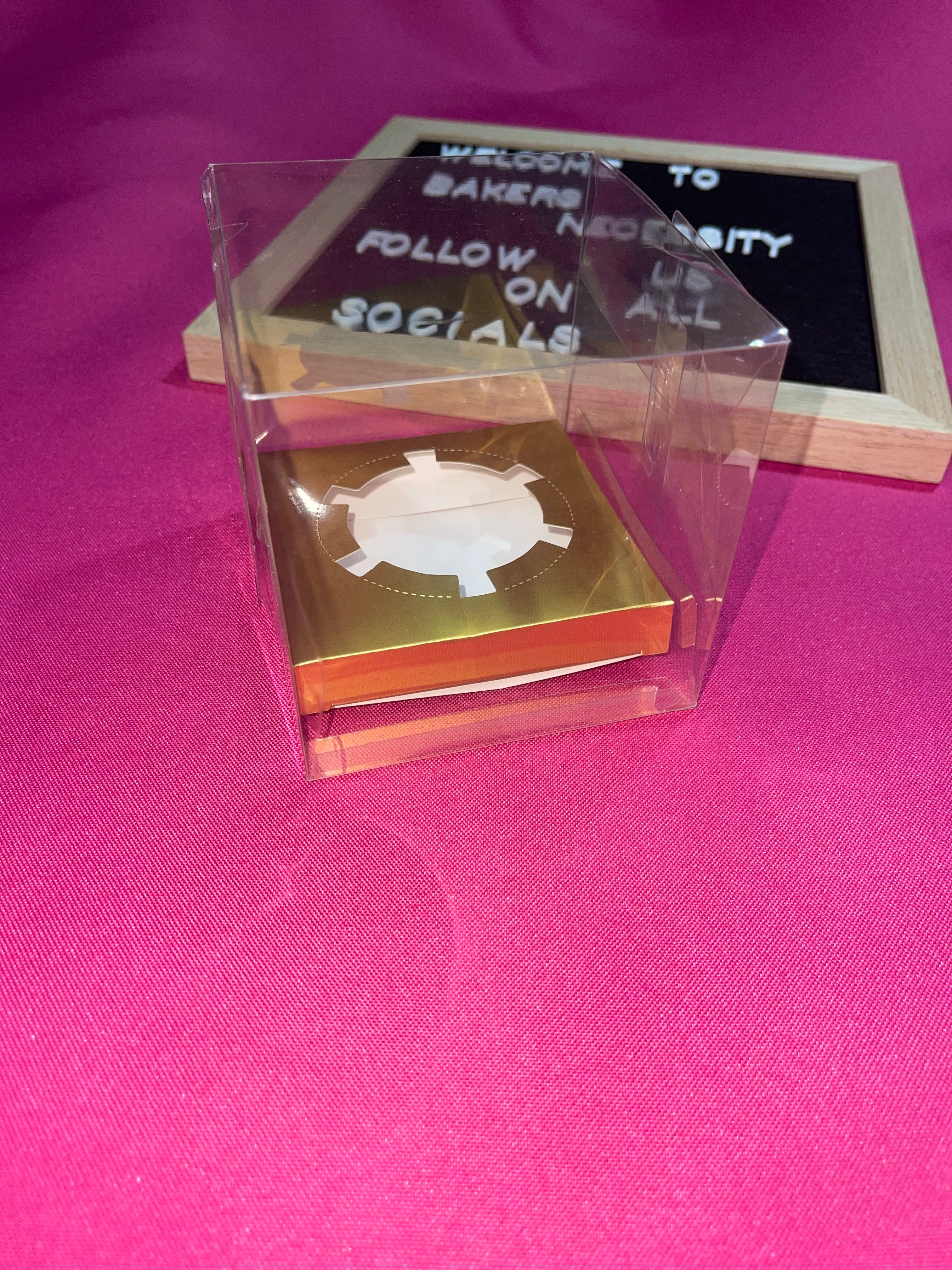 Single Clear Cupcake Container