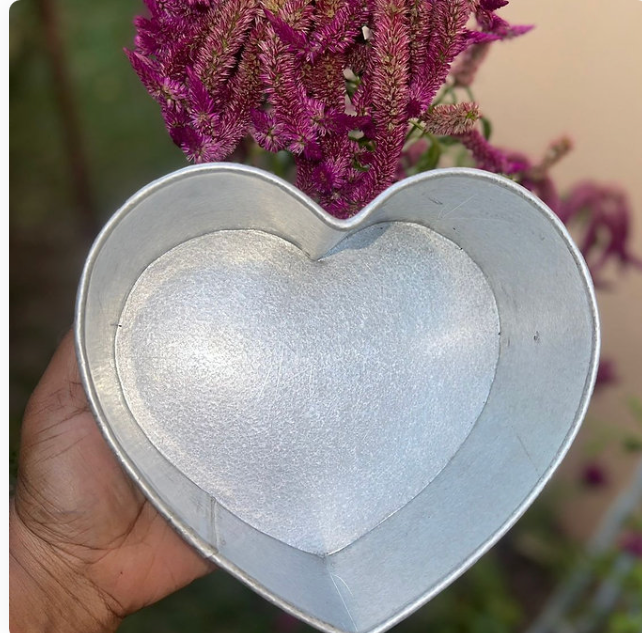 Aluminium Heart  Pan